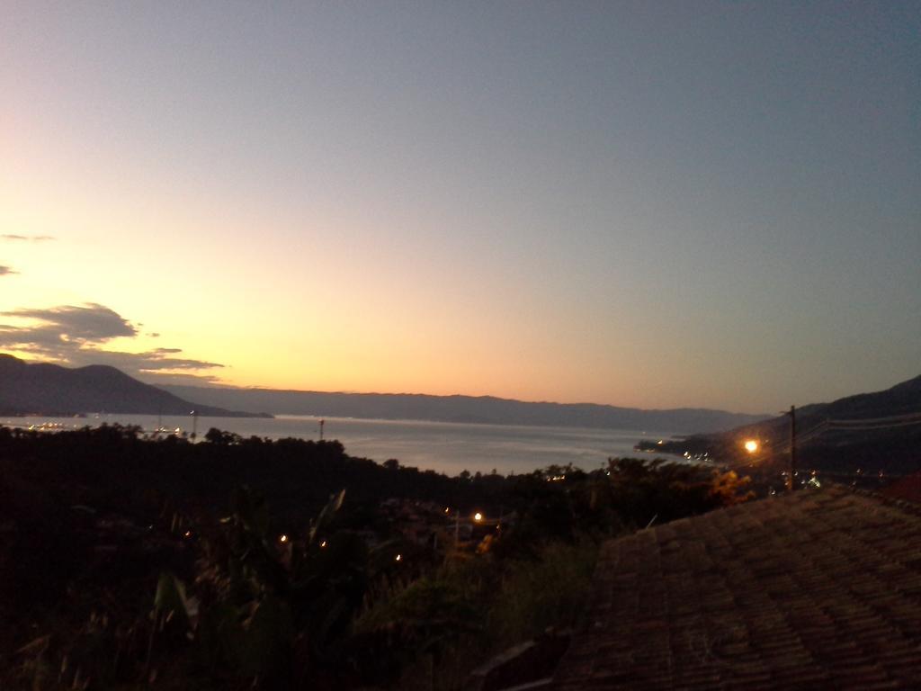 Suites Canto Dos Passaros Ilhabela Exteriör bild